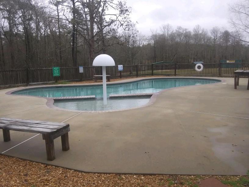 Whispering Creek Lodging & Rv Resort Newton Esterno foto